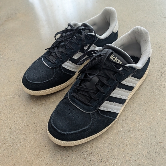 Adidas Black and Silver Sneakers - Picture 3 of 6